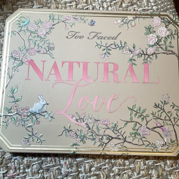 Too Faced Natural Love - Picture 3 of 7